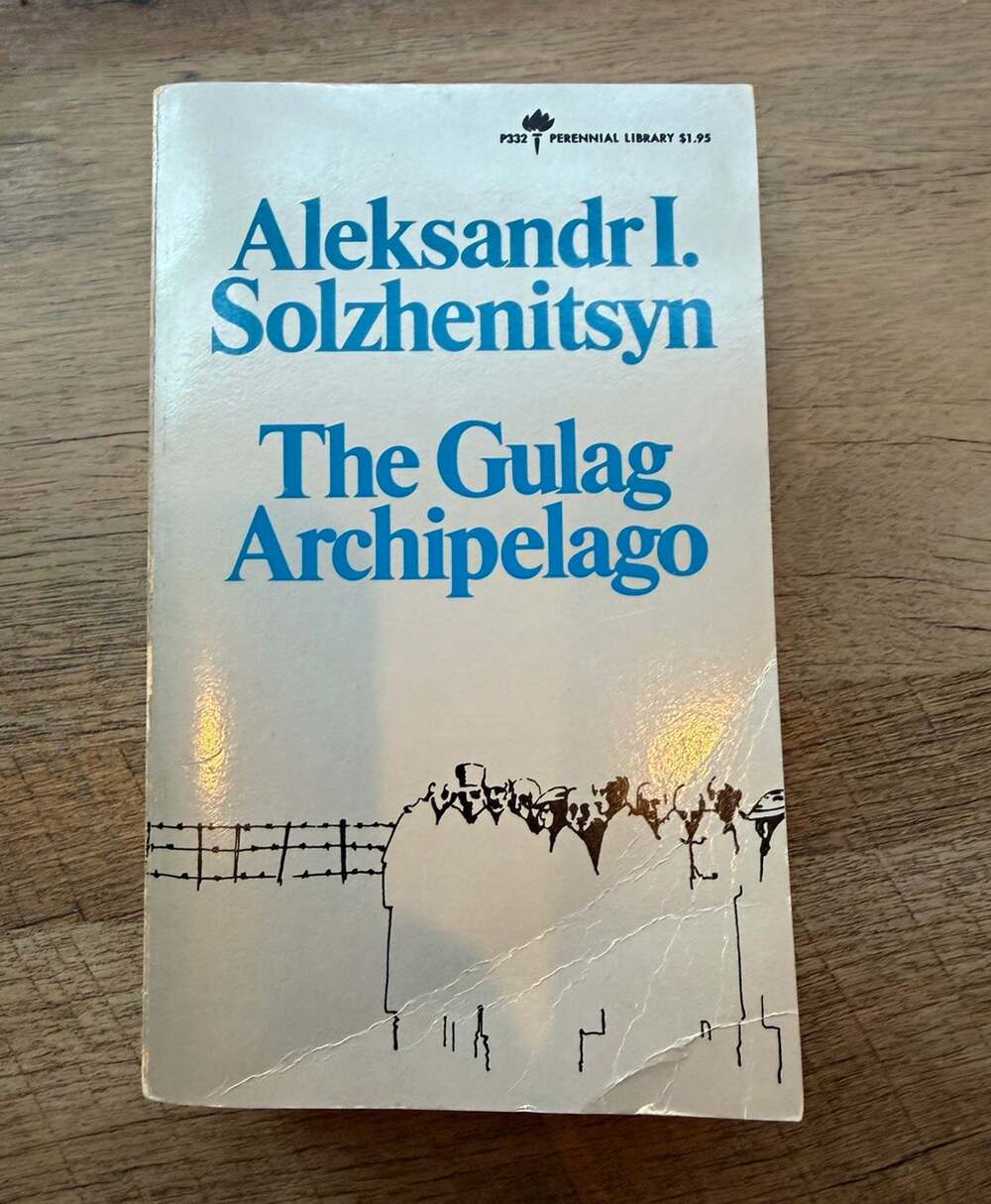 The Gulag Archipelago by Aleksandr I. Solzhenitsyn Paperback Perennial Library